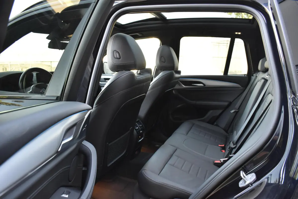 xDrive30e High Executive Plug In M-PAKKET/PANORAMADAK/HEAD UP/ETC.!