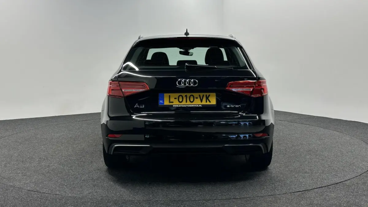 1.4 e-tron Sport Pro Line plus NAVI CRUISE 69000 KM.