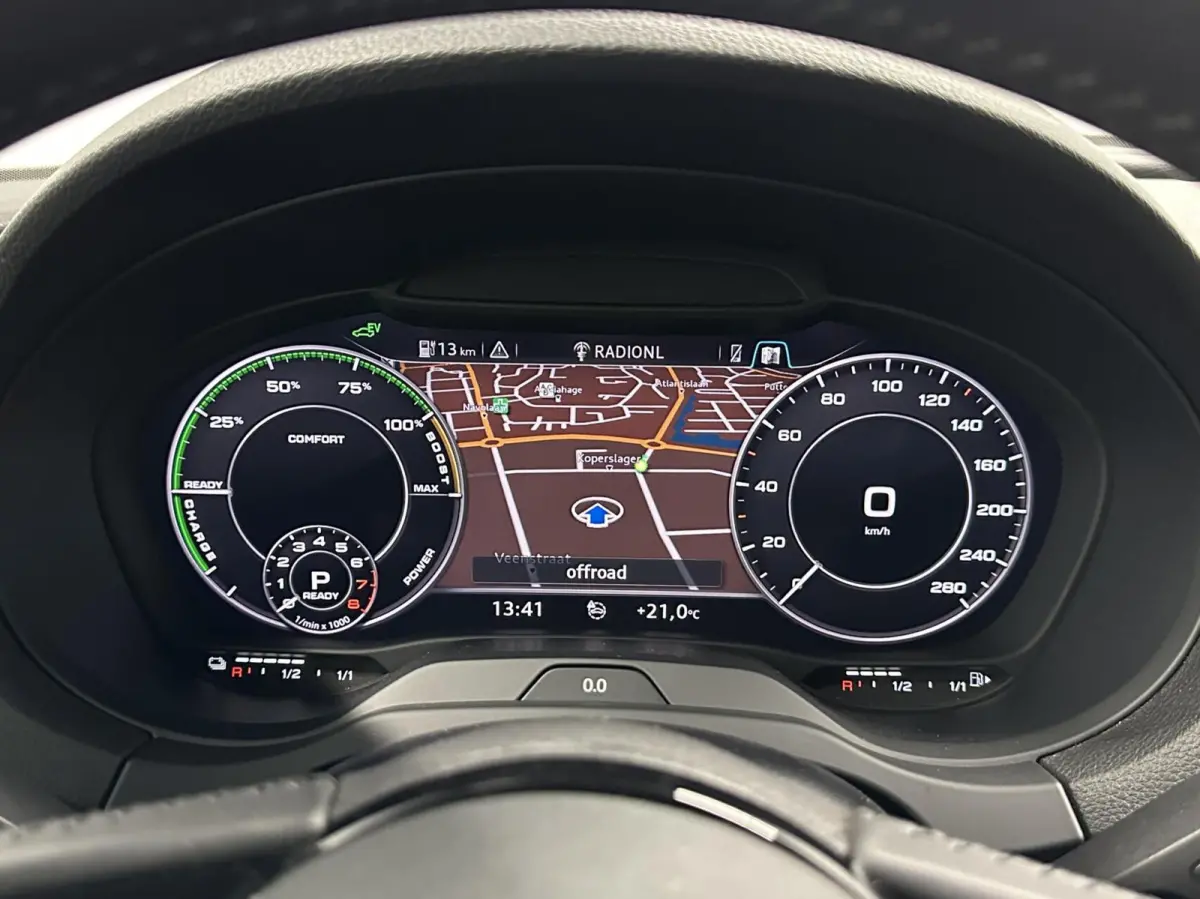 1.4 e-tron Sport Pro Line plus NAVI CRUISE 69000 KM.