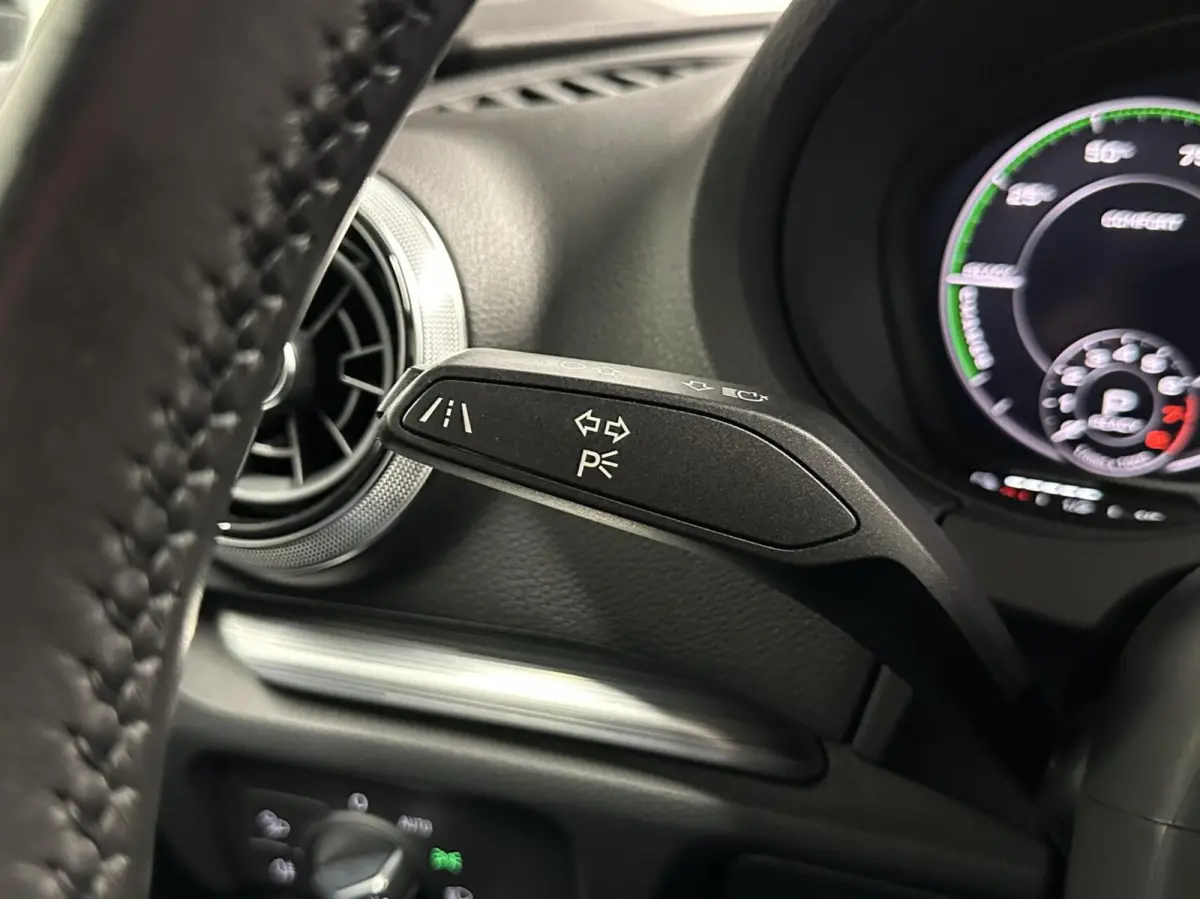 1.4 e-tron Sport Pro Line plus NAVI CRUISE 69000 KM.