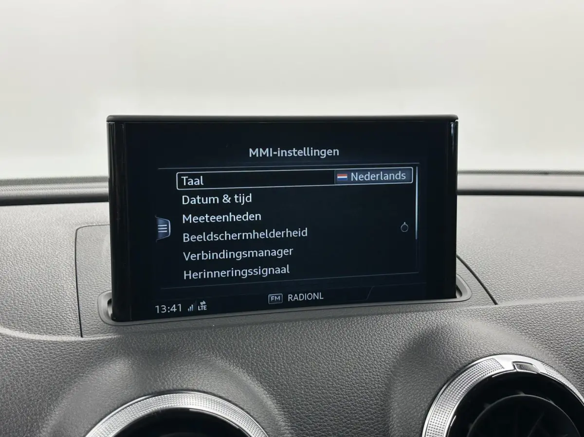 1.4 e-tron Sport Pro Line plus NAVI CRUISE 69000 KM.