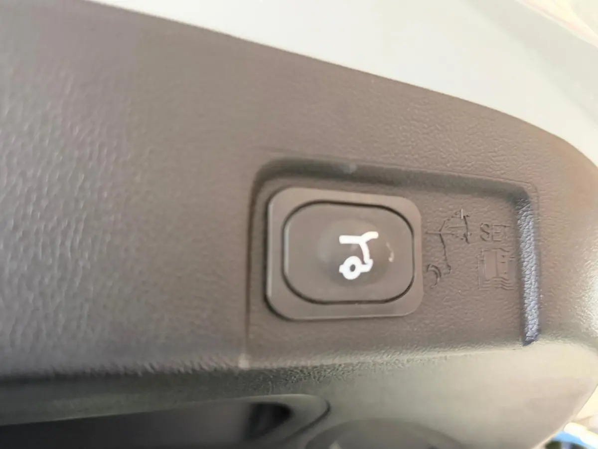 1.0 EcoBoost Titanium, Facelift Model, Automaat, 360 Camera, Stoel/Stuurverwarming, Carplay
