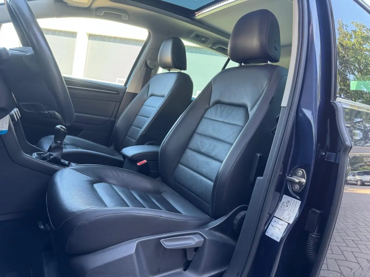 1.4 TSI Highline | Leder | Panorama | Adaptive cruise | Carplay | Camera | LED