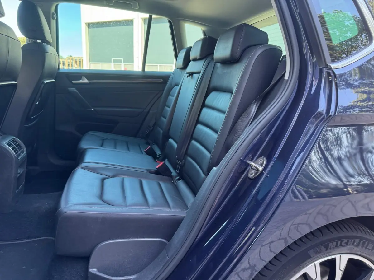 1.4 TSI Highline | Leder | Panorama | Adaptive cruise | Carplay | Camera | LED