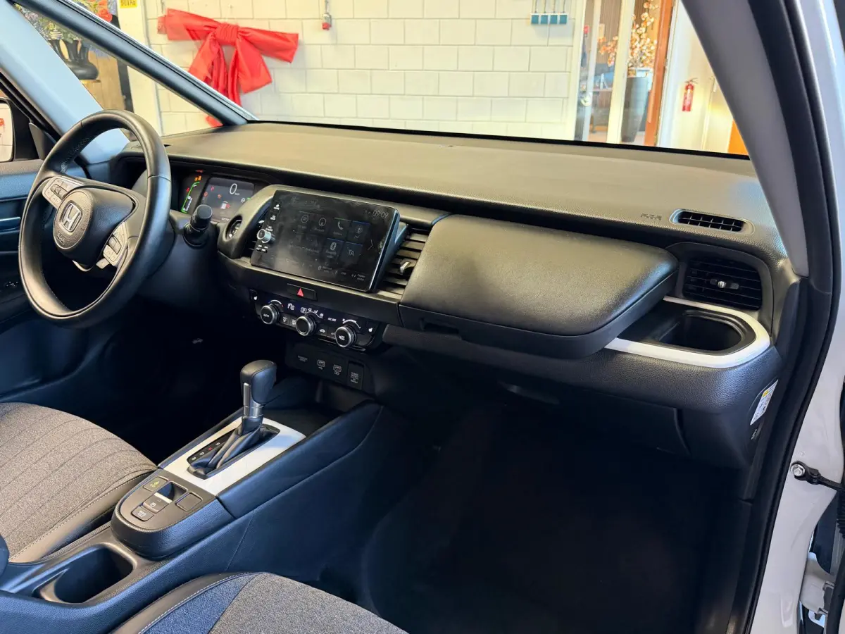 1.5 Full Hybrid Advance, Automaat, Camera, Carplay, Cruise Control, Stoel/Stuurverwarming