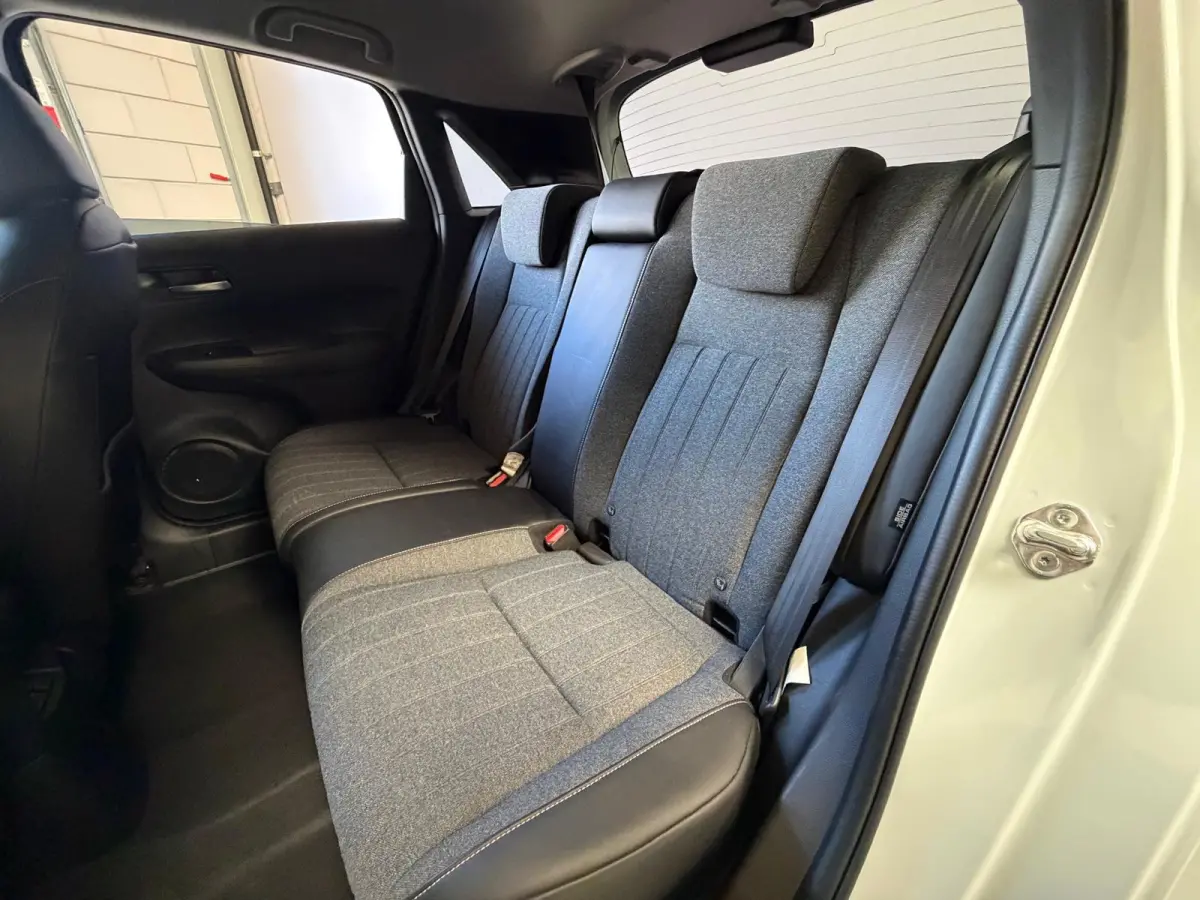 1.5 Full Hybrid Advance, Automaat, Camera, Carplay, Cruise Control, Stoel/Stuurverwarming