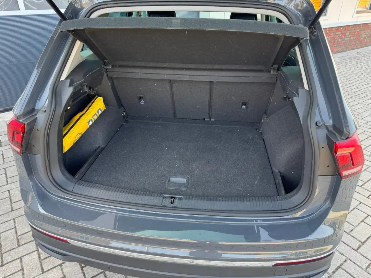 1.5 TSI Life | Adaptive cruise | Carplay | Navigatie | DAB | LED | Trekhaak | Sensoren