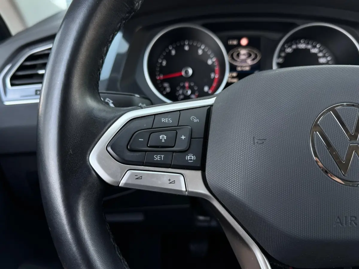 1.5 TSI Life | Adaptive cruise | Carplay | Navigatie | DAB | LED | Trekhaak | Sensoren