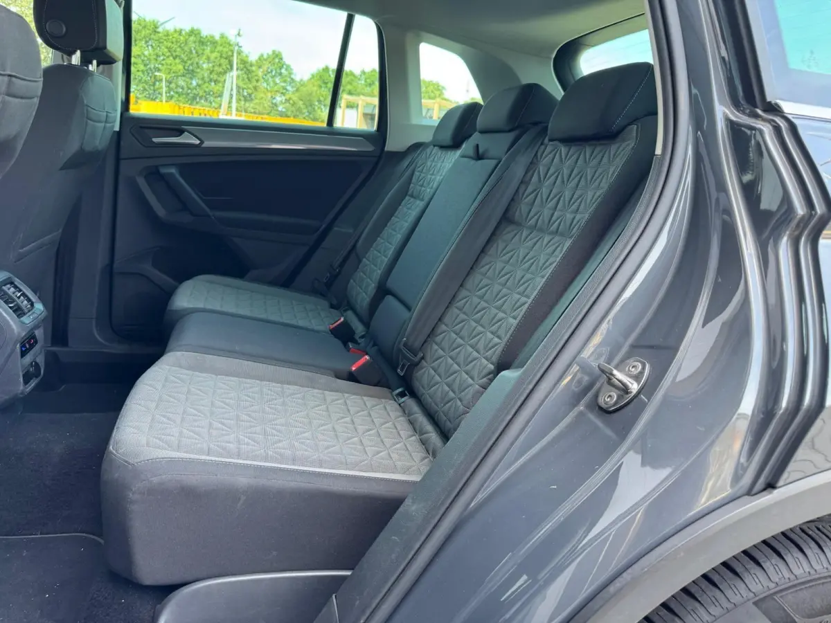1.5 TSI Life | Adaptive cruise | Carplay | Navigatie | DAB | LED | Trekhaak | Sensoren