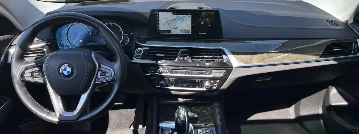 Gran Turismo 640i High Executive 340PK | ZEER NETTE STAAT | Volledige Onderhoudshistorie | Luxury Line | 6 Cilinder | PANO | Adaptive Cruise Control | Achteruitrijcamera | Active Protection 