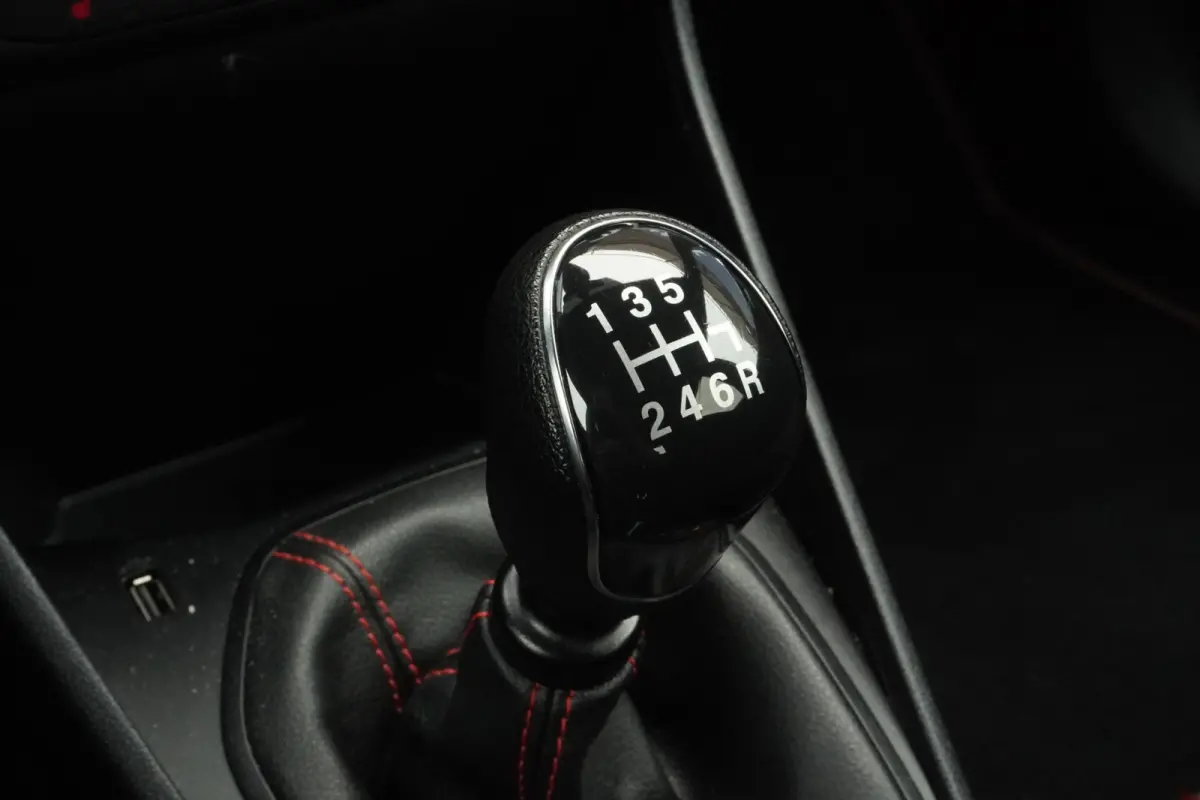 1.0 EcoBoost Hybrid ST-Line+Full-Led+Navigatie+stoel&stuur-verw+17"Lmv+Privacy-Glass=ORIG/NL