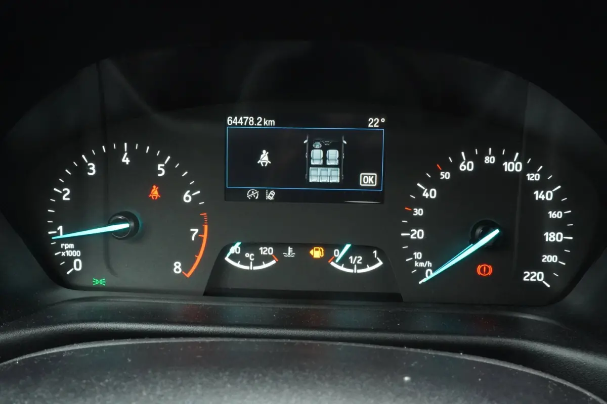 1.0 EcoBoost Hybrid ST-Line+Full-Led+Navigatie+stoel&stuur-verw+17"Lmv+Privacy-Glass=ORIG/NL