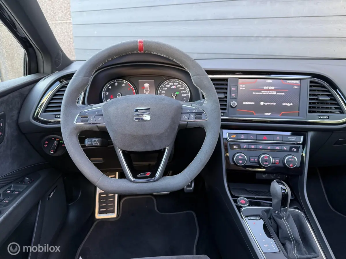 2.0 TSI CUPRA 300 4DRIVE Kuipstoel/Pano.dak/Carplay