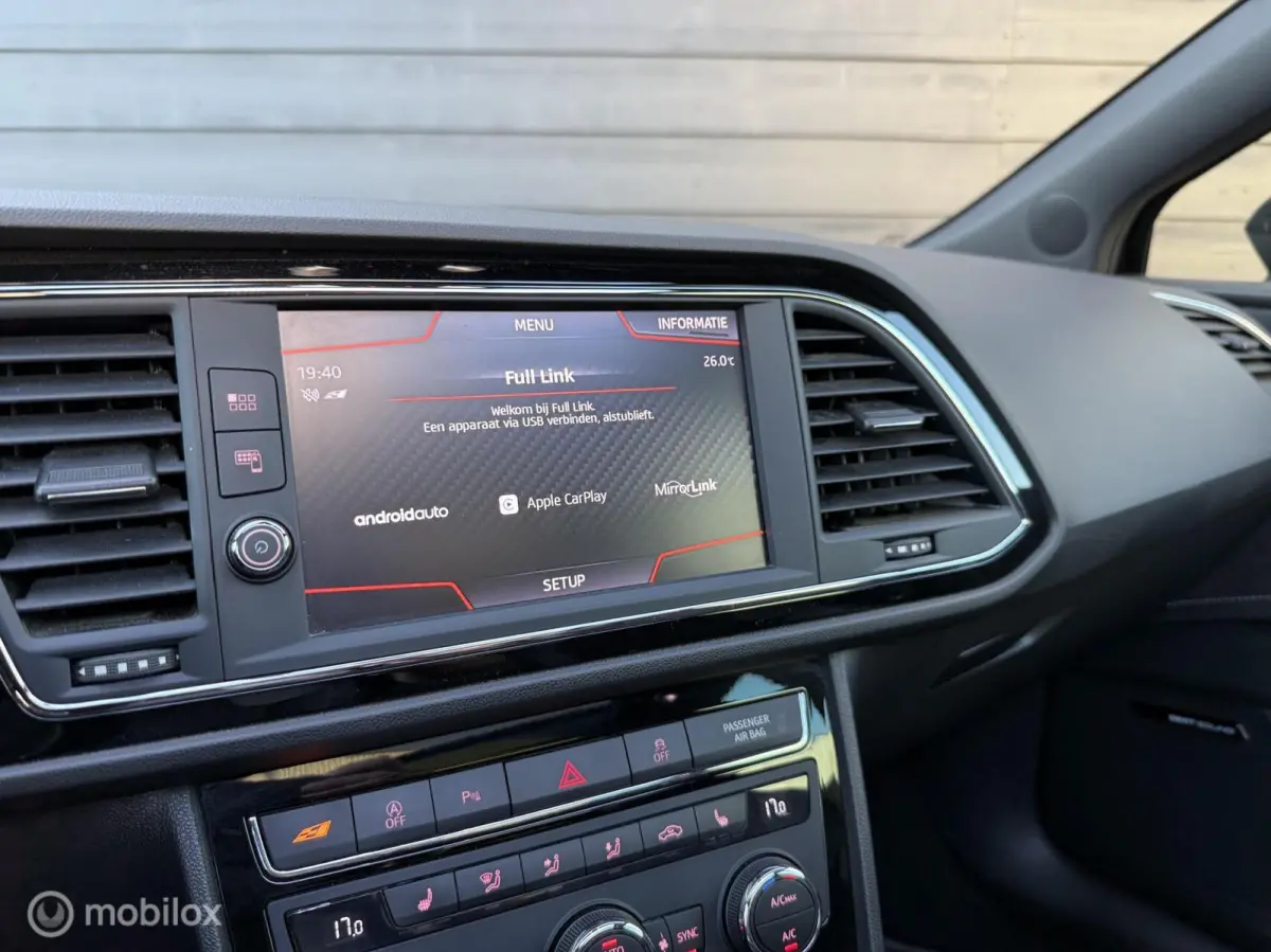 2.0 TSI CUPRA 300 4DRIVE Kuipstoel/Pano.dak/Carplay