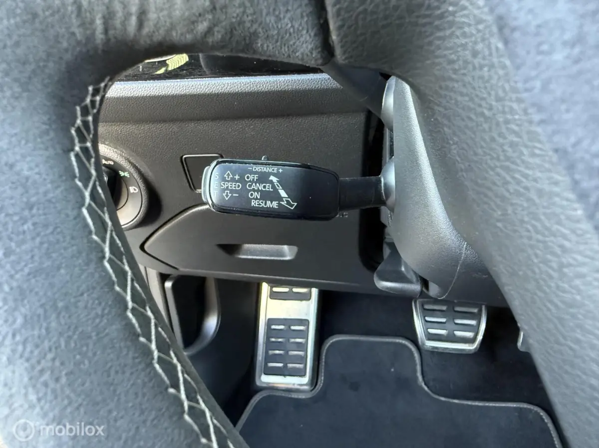 2.0 TSI CUPRA 300 4DRIVE Kuipstoel/Pano.dak/Carplay