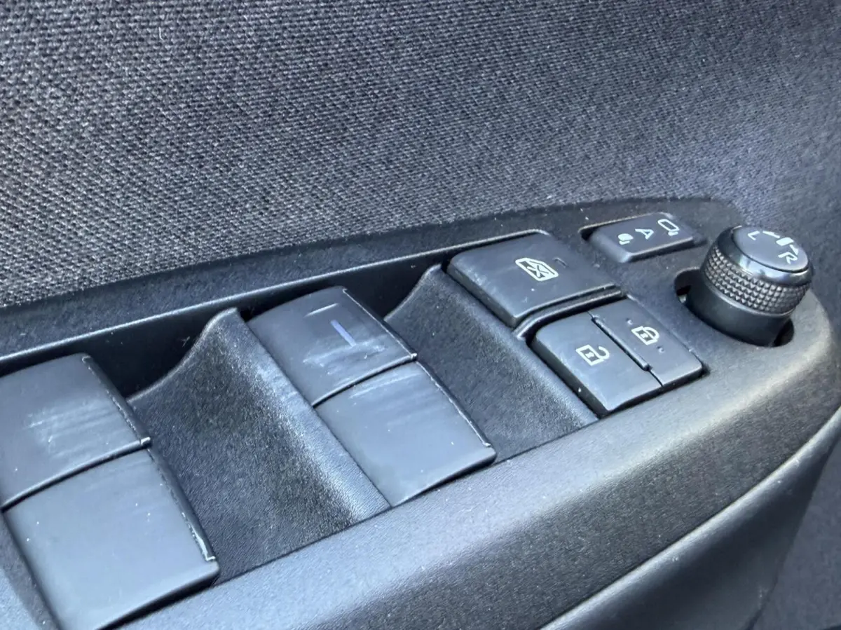 1.5 Hybrid Active Automaat 2022 Navi Clima pdc
