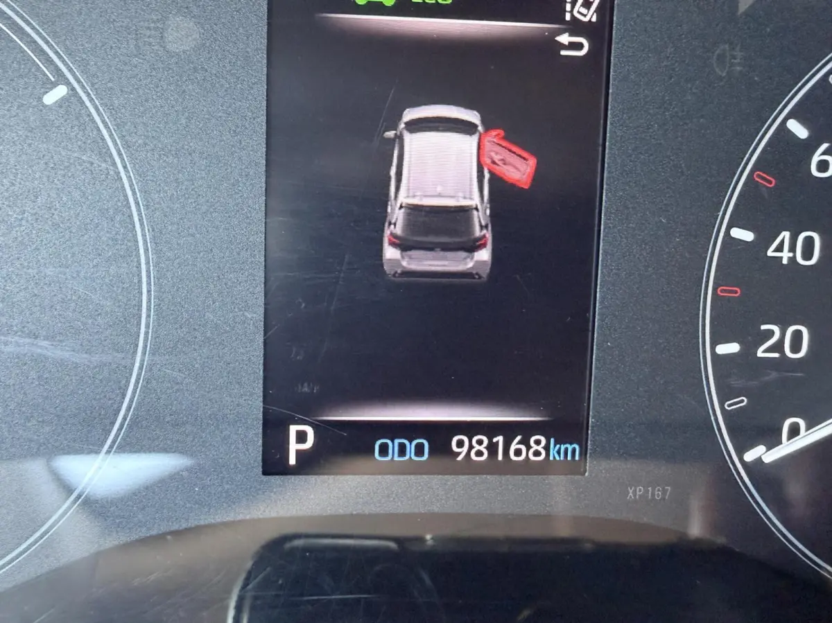 1.5 Hybrid Active Automaat 2022 Navi Clima pdc