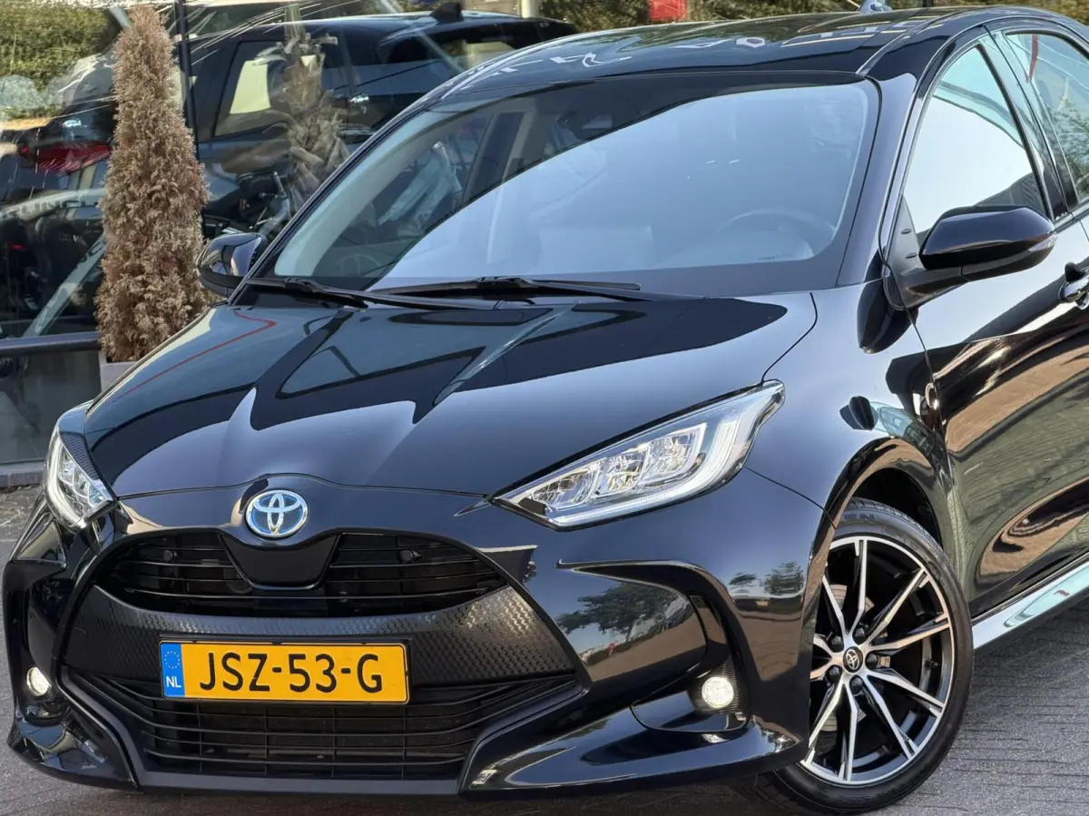 1.5 Hybrid Active Automaat 2022 Navi Clima pdc