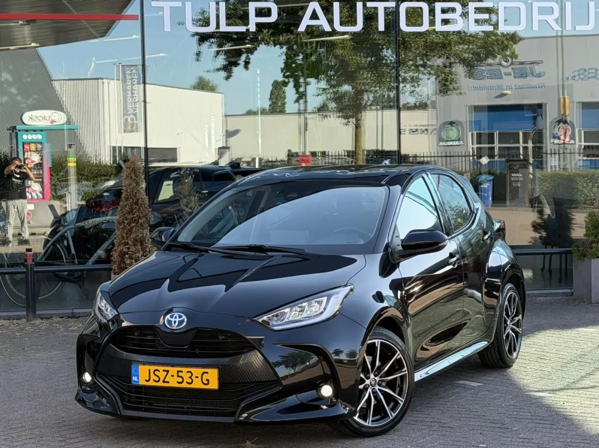 1.5 Hybrid Active Automaat 2022 Navi Clima pdc