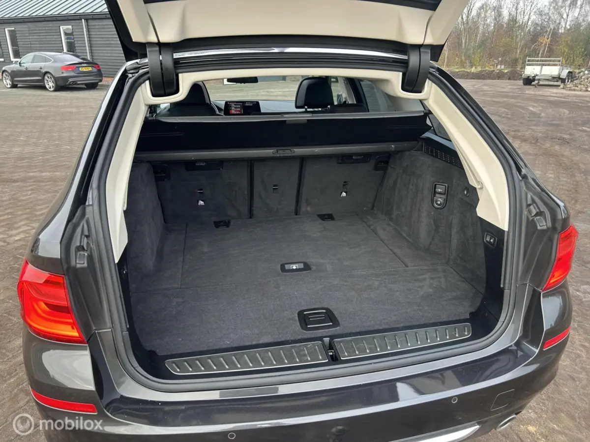 530i High Executive