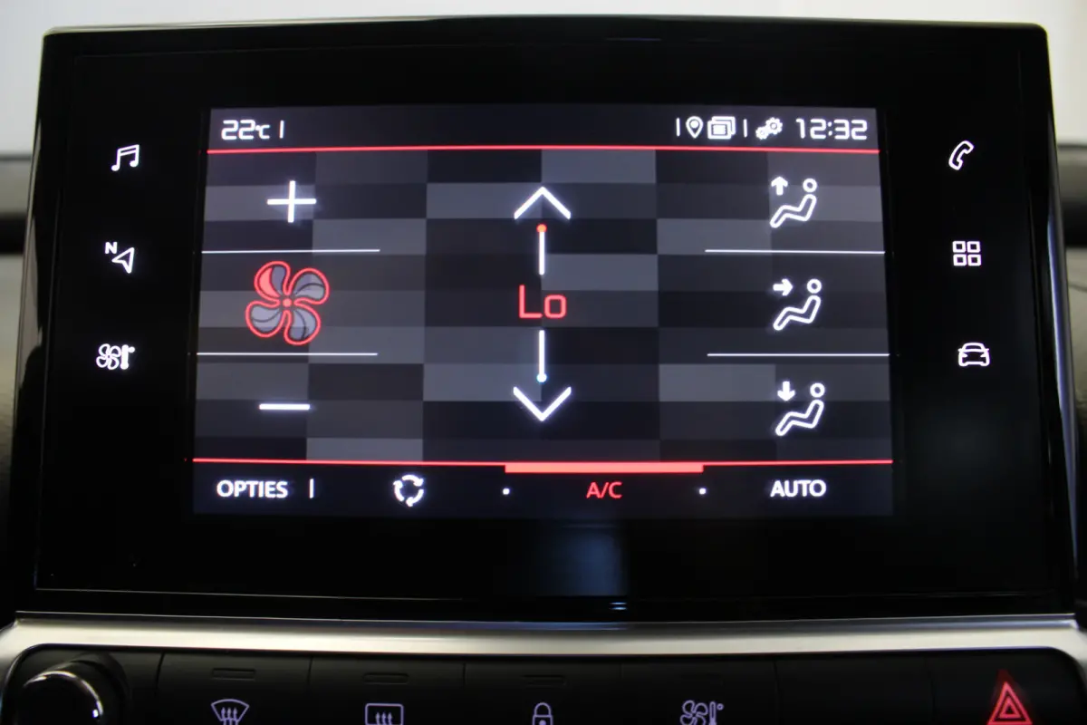 1.2 PureTech Business Navi/camera