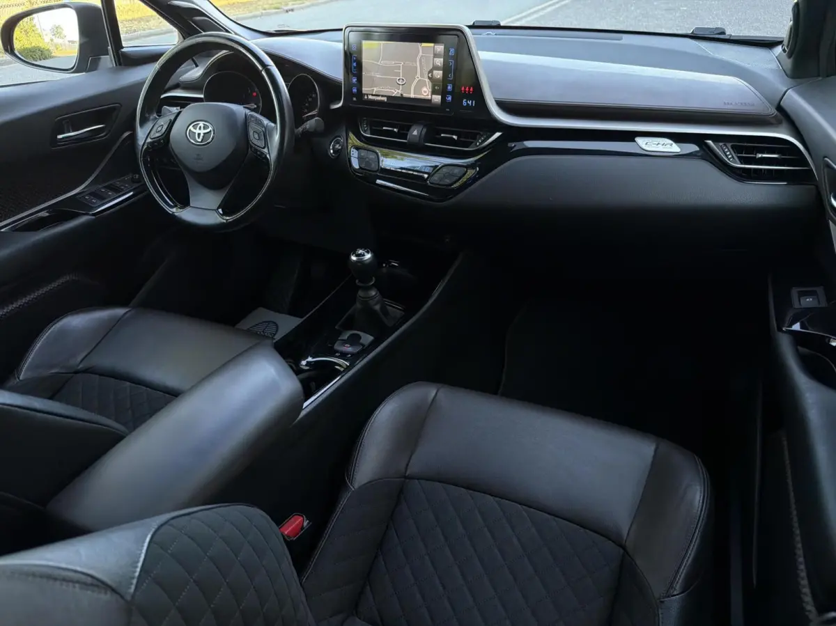 1.2 Executive - ACC/NAVI/KEYLESS/JBL/CAMERA/NAP