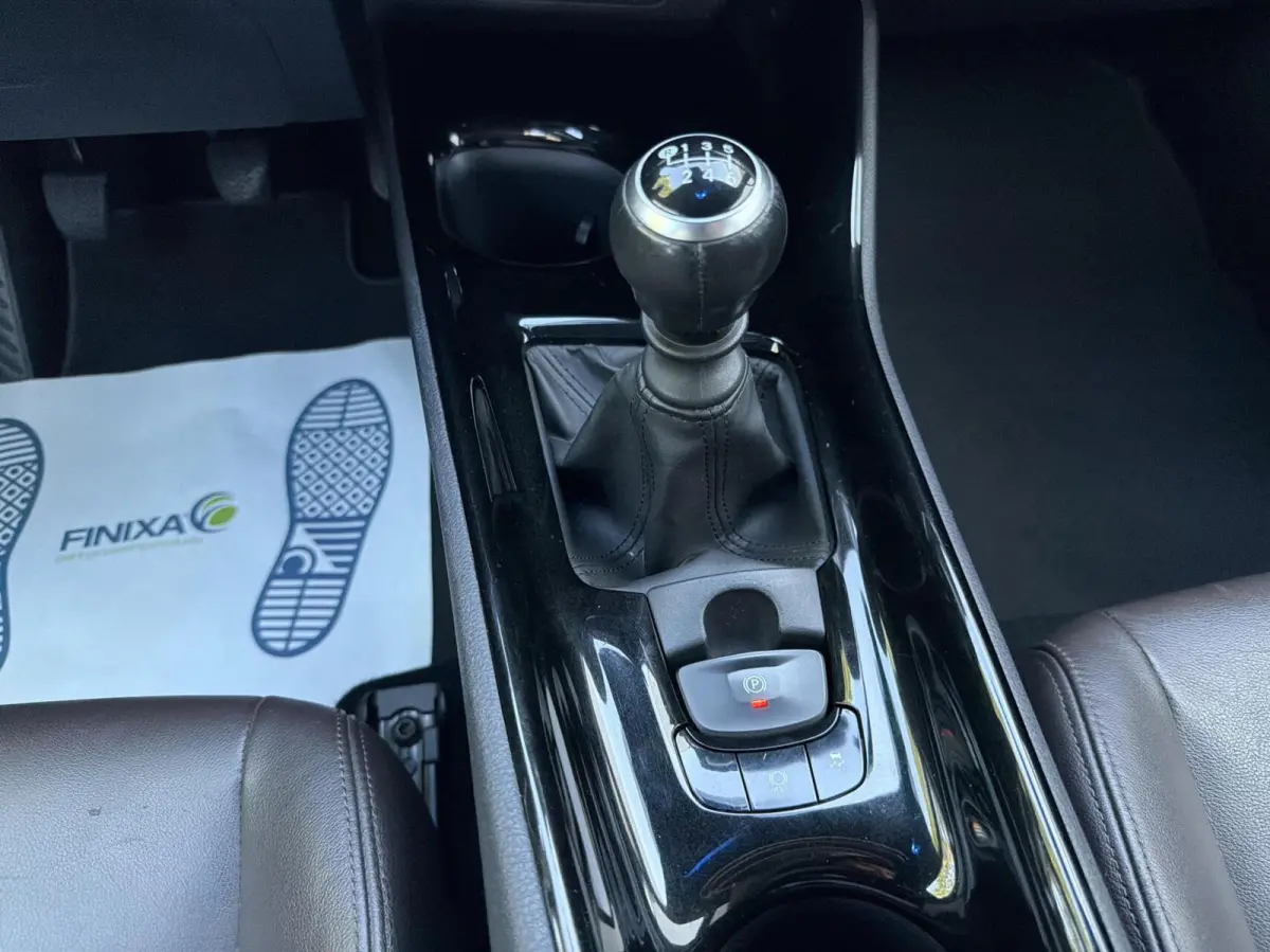 1.2 Executive - ACC/NAVI/KEYLESS/JBL/CAMERA/NAP