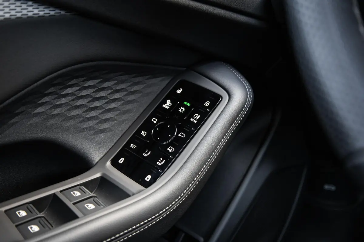 2.0 e-hybrid 299pk quattro S edition | Adaptieve luchtvering | Trekhaak | Bang & Olufsen