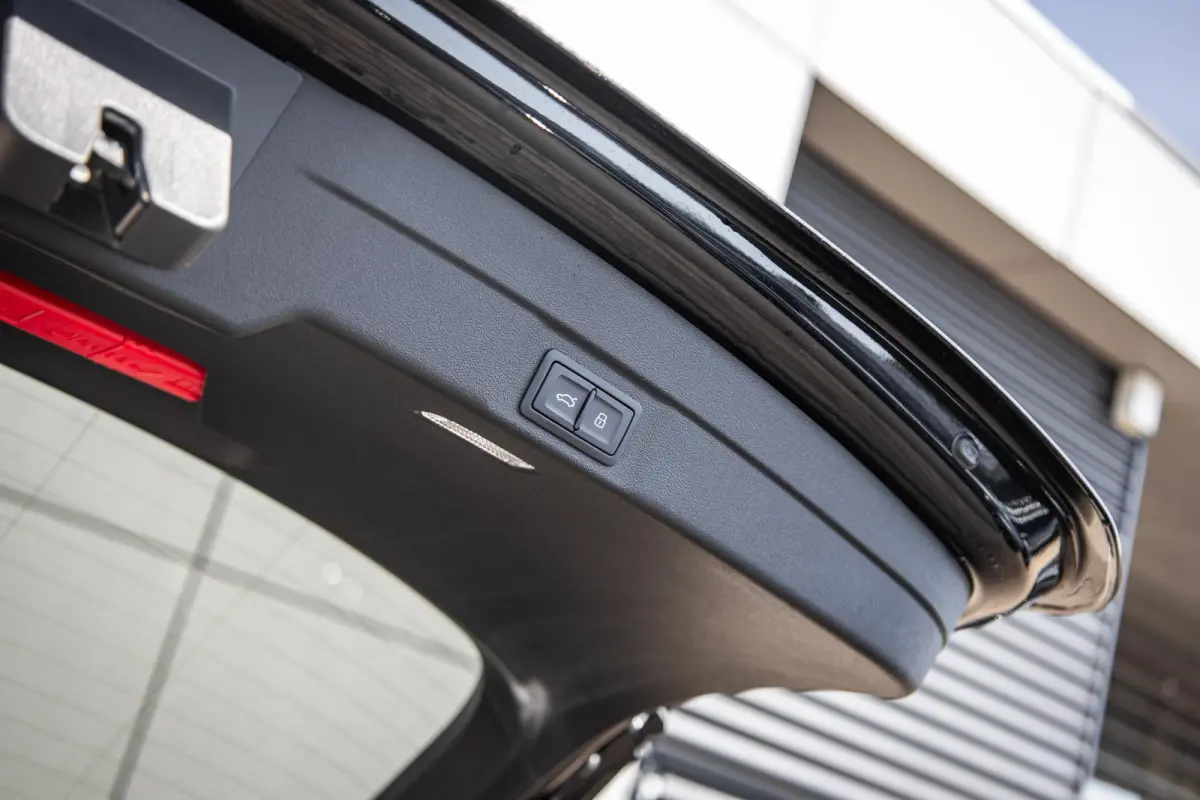 2.0 e-hybrid 299pk quattro S edition | Adaptieve luchtvering | Trekhaak | Bang & Olufsen