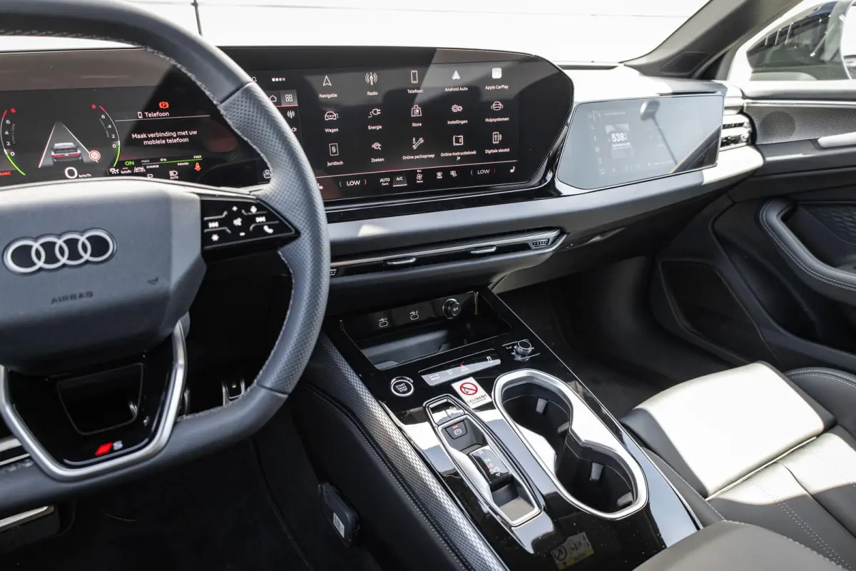 2.0 e-hybrid 299pk quattro S edition | Adaptieve luchtvering | Trekhaak | Bang & Olufsen