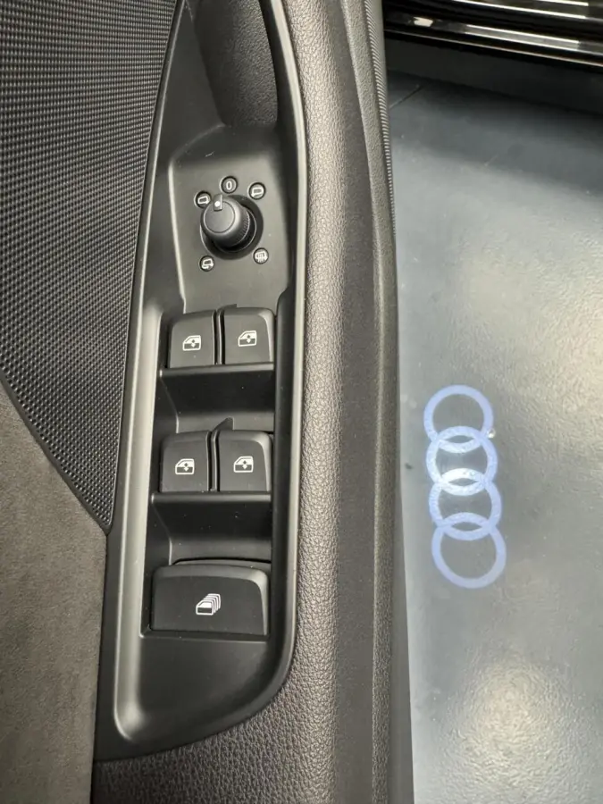40 TFSI 190PK Quattro S-Line Automaat-Navigatie-Cr.contr-Clima-Carplay-Stoelverwarming-Parkeersensoren-Virtual-Lm17''velgen