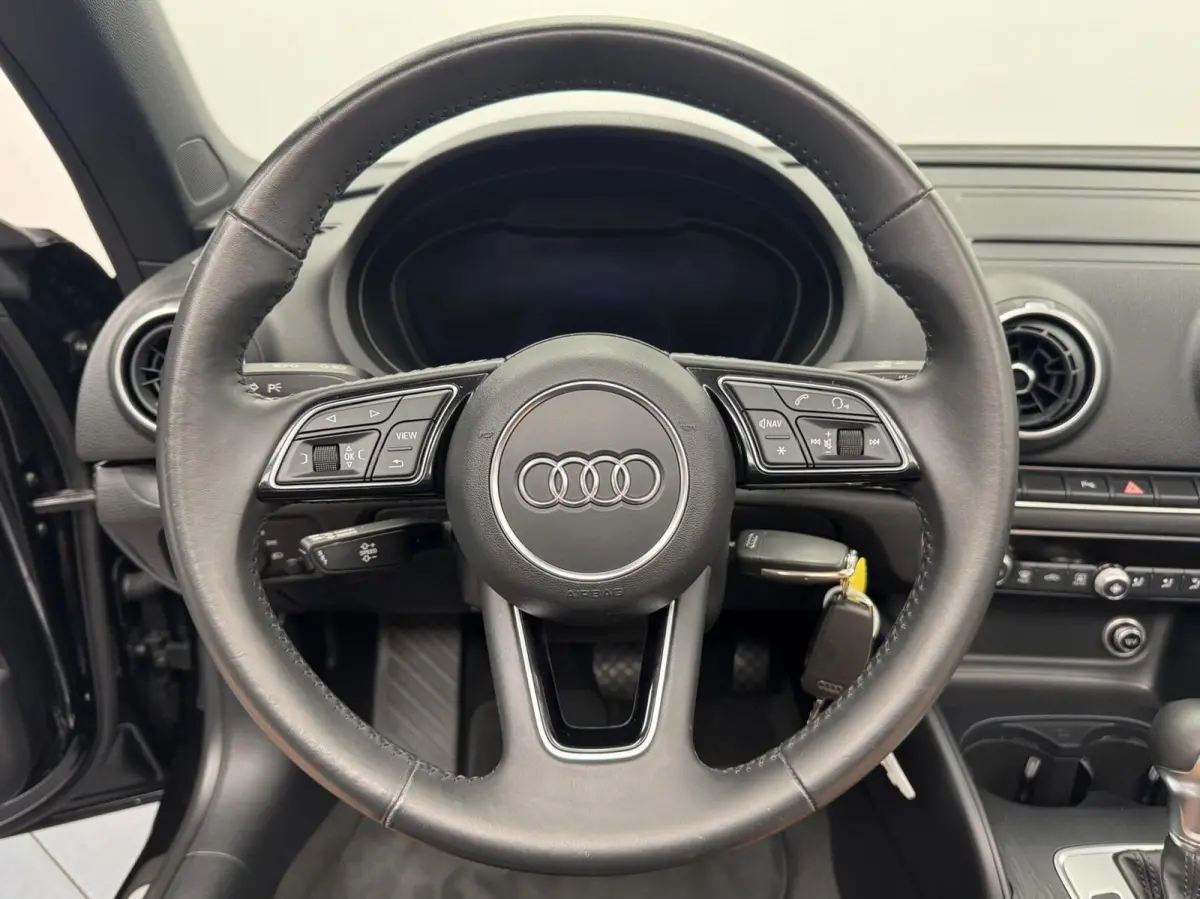 40 TFSI 190PK Quattro S-Line Automaat-Navigatie-Cr.contr-Clima-Carplay-Stoelverwarming-Parkeersensoren-Virtual-Lm17''velgen