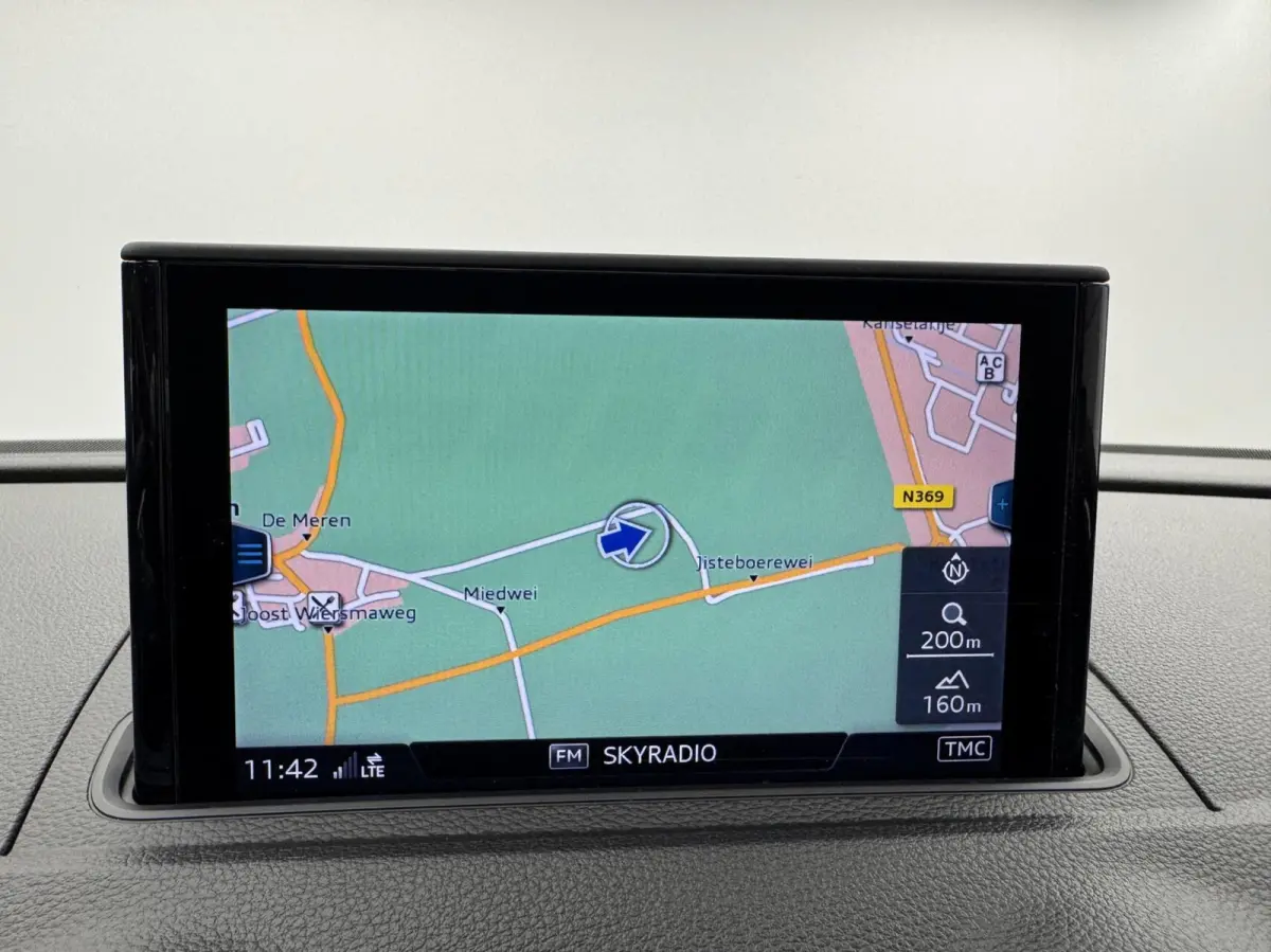 40 TFSI 190PK Quattro S-Line Automaat-Navigatie-Cr.contr-Clima-Carplay-Stoelverwarming-Parkeersensoren-Virtual-Lm17''velgen