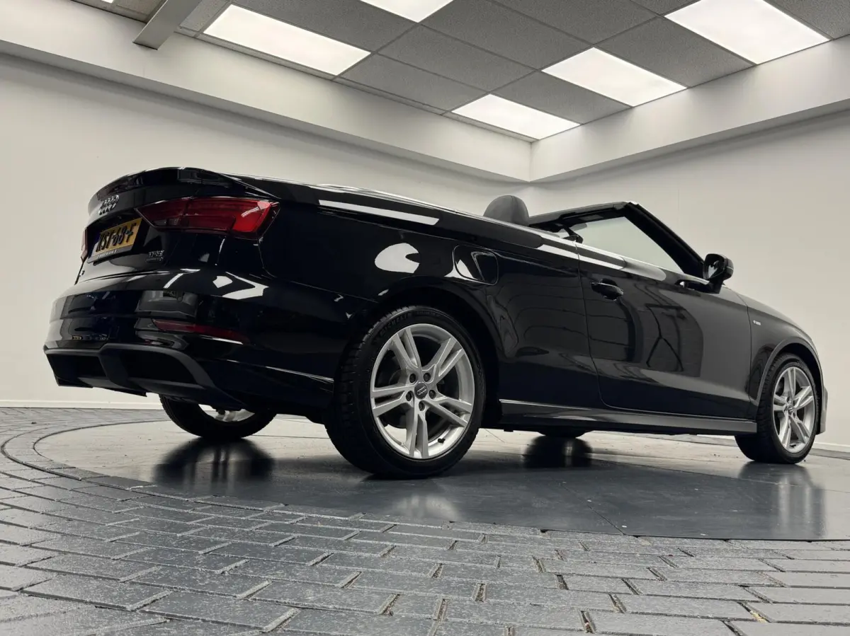 40 TFSI 190PK Quattro S-Line Automaat-Navigatie-Cr.contr-Clima-Carplay-Stoelverwarming-Parkeersensoren-Virtual-Lm17''velgen