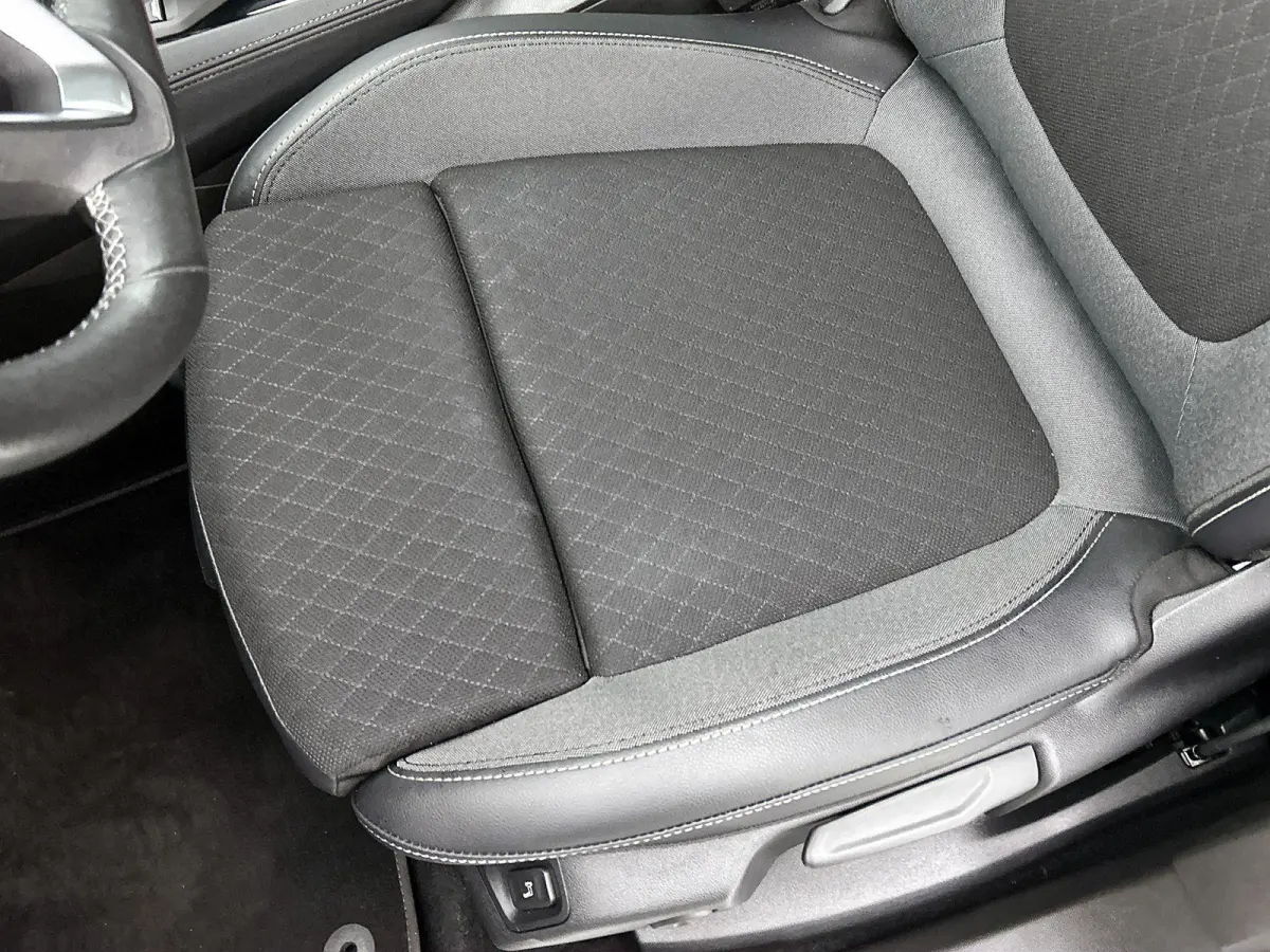 225pk Plug-In Hybrid GS Line | 1ste eigenaar | Accu 93% | Stuur/voorruit/stoelverwarming | Camera | 18"LMV | AGR stoelen | AUTOMAAT