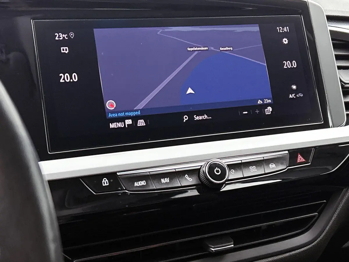 225pk Plug-In Hybrid GS Line | 1ste eigenaar | Accu 93% | Stuur/voorruit/stoelverwarming | Camera | 18"LMV | AGR stoelen | AUTOMAAT