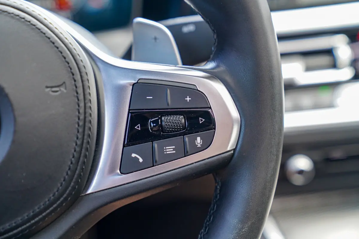 M340i xDrive High Executive Edition | Harman Kardon | HuD | Schuif/kanteldak | 360 cam | Adaptieve Cruise | 374 PK