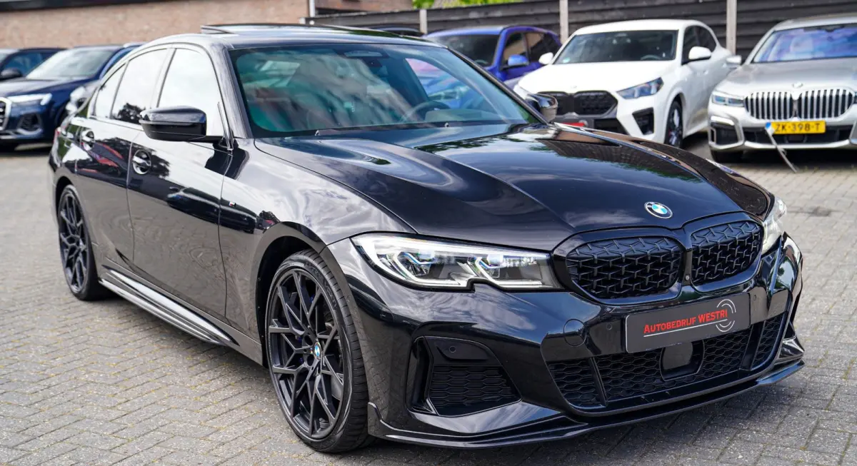 M340i xDrive High Executive Edition | Harman Kardon | HuD | Schuif/kanteldak | 360 cam | Adaptieve Cruise | 374 PK