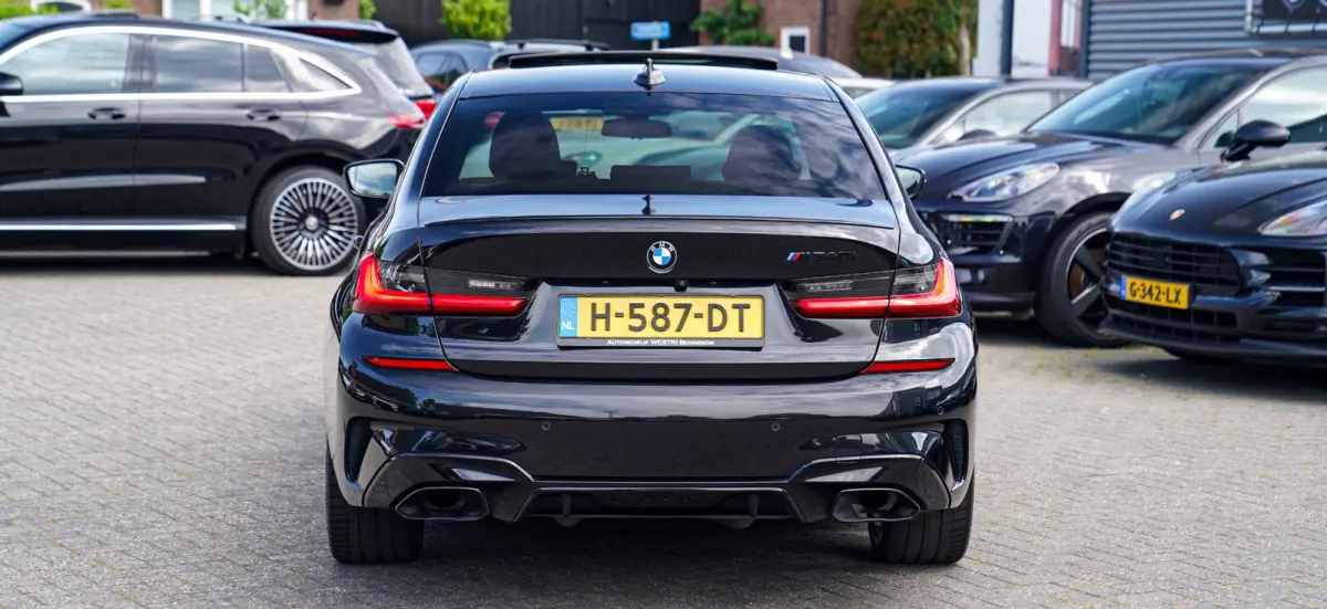 M340i xDrive High Executive Edition | Harman Kardon | HuD | Schuif/kanteldak | 360 cam | Adaptieve Cruise | 374 PK