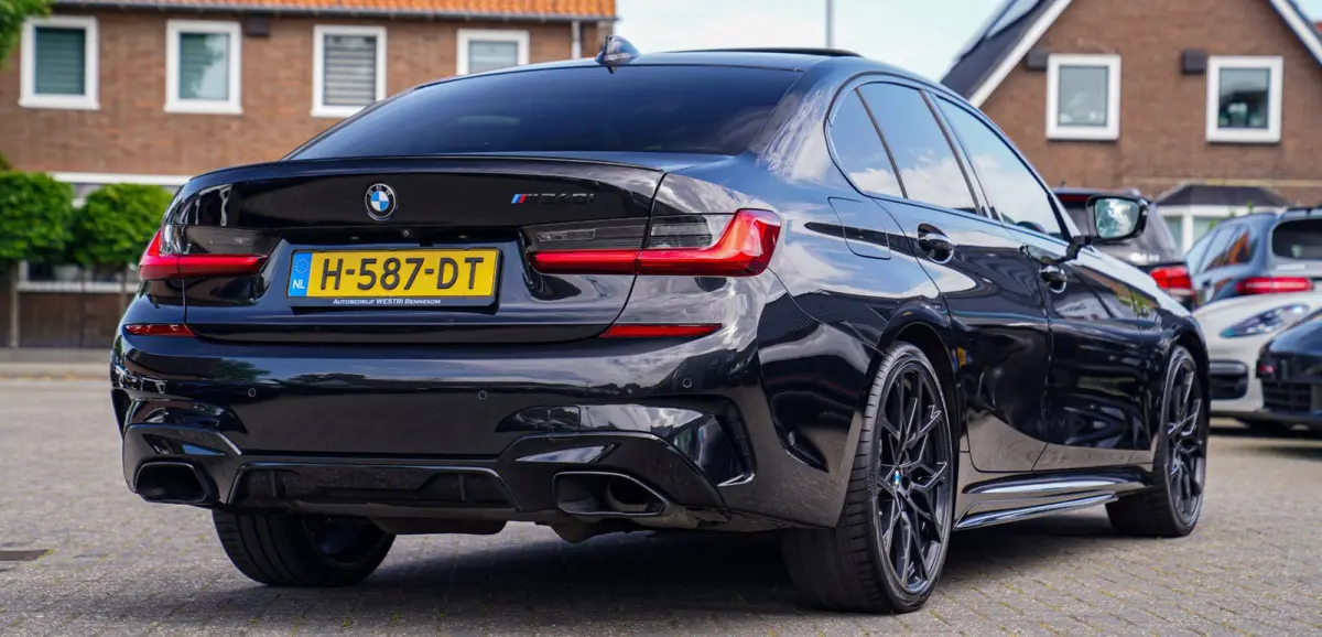 M340i xDrive High Executive Edition | Harman Kardon | HuD | Schuif/kanteldak | 360 cam | Adaptieve Cruise | 374 PK