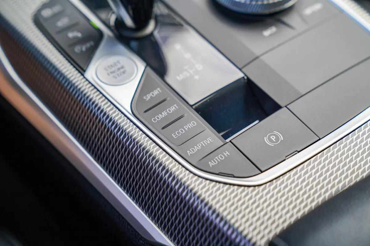 M340i xDrive High Executive Edition | Harman Kardon | HuD | Schuif/kanteldak | 360 cam | Adaptieve Cruise | 374 PK