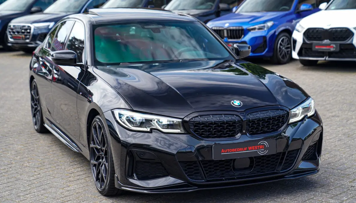 M340i xDrive High Executive Edition | Harman Kardon | HuD | Schuif/kanteldak | 360 cam | Adaptieve Cruise | 374 PK