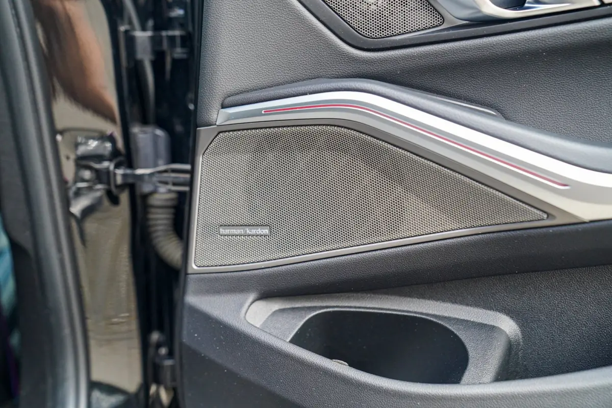 M340i xDrive High Executive Edition | Harman Kardon | HuD | Schuif/kanteldak | 360 cam | Adaptieve Cruise | 374 PK