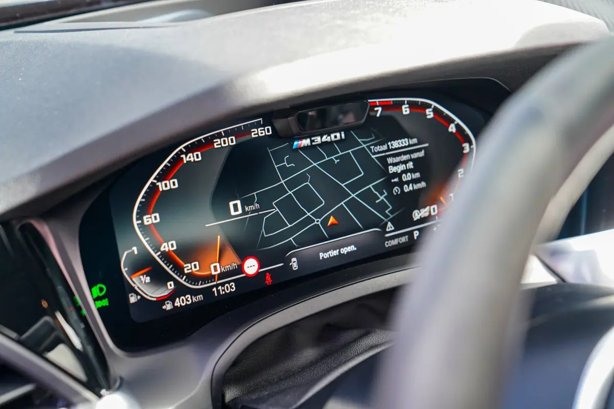 M340i xDrive High Executive Edition | Harman Kardon | HuD | Schuif/kanteldak | 360 cam | Adaptieve Cruise | 374 PK
