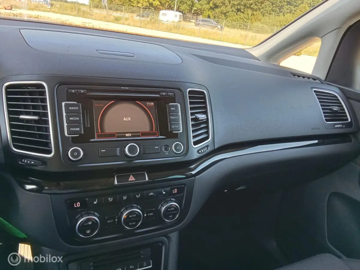 1.4 TSI Style Business/7P/Clima/Navi/Trekh.