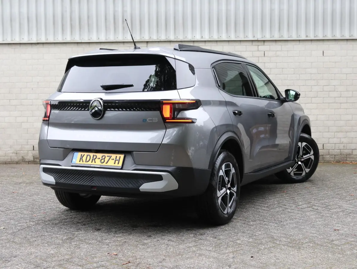 Max 113pk Extended Range 54 kWh | Camera | Accu 97% | Navigatie | Comfortstoelen | Apple Carplay & Android Auto
