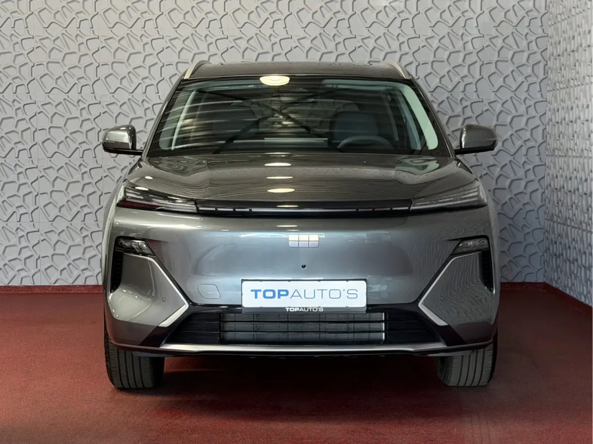 MAX+ PHEV LONG RANGE NIEUWE AUTO | 29,8 kWh ACCU | 136 KM WLTP | PANORAMADAK | STOELVERWARMING/KOELING | LEER | MET MASSAGE Geely Wijchen