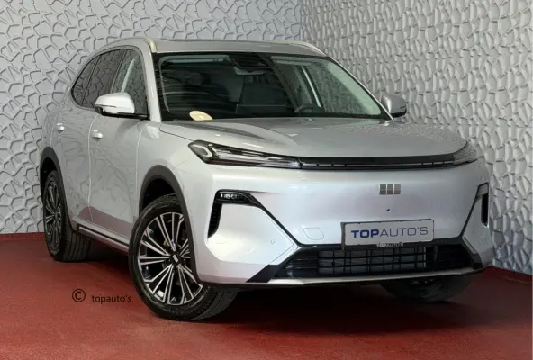 MAX+ PHEV LONG RANGE NIEUWE AUTO | 29,8 kWh ACCU | 136 KM WLTP | PANORAMADAK | STOELVERWARMING/KOELING | LEER | MET MASSAGE Geely Wijchen