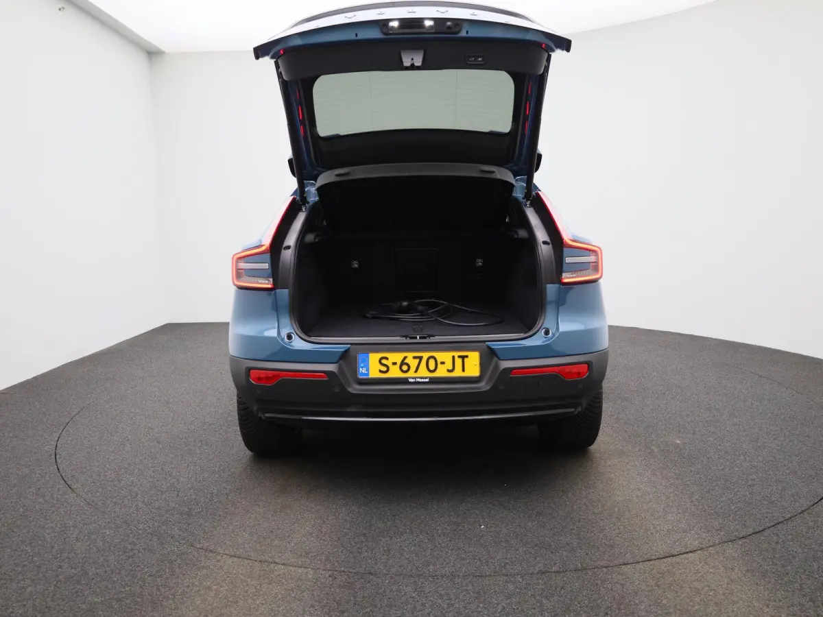 Recharge Plus 69 kWh | CAMERA | NAVIGATIE | ELEK.KOFFERBAK | STOEL-STUUR VERWARMING | PANORAMADAK |