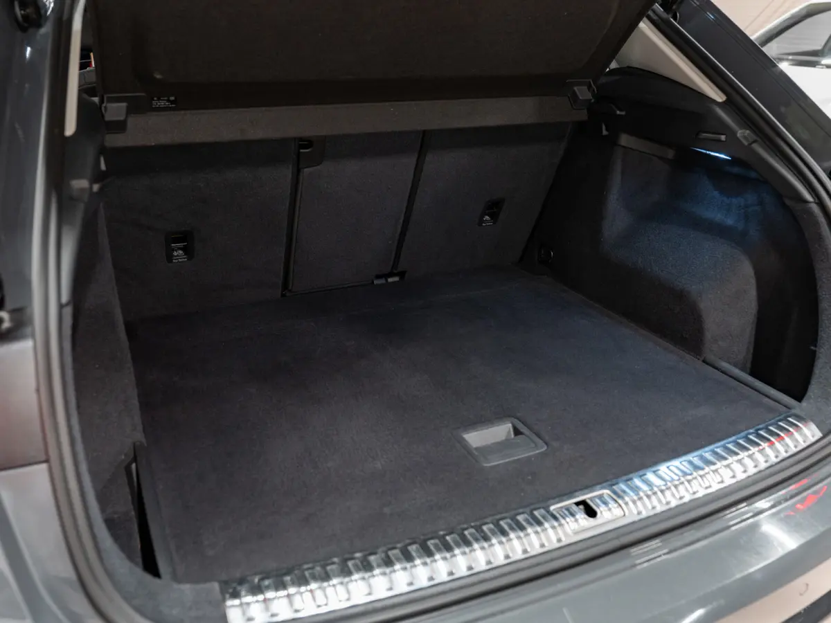 35 TFSI Pro Line business, Apple Carplay, Matrix Led, ACC, Android Auto, Blind spot, PDC, Volledig Onderhouden